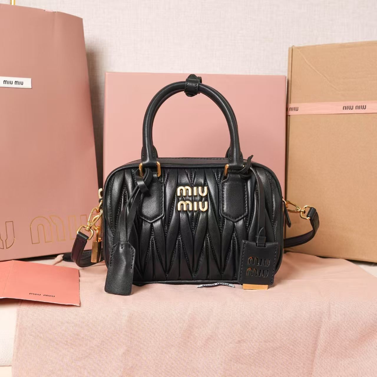242 미 MIU