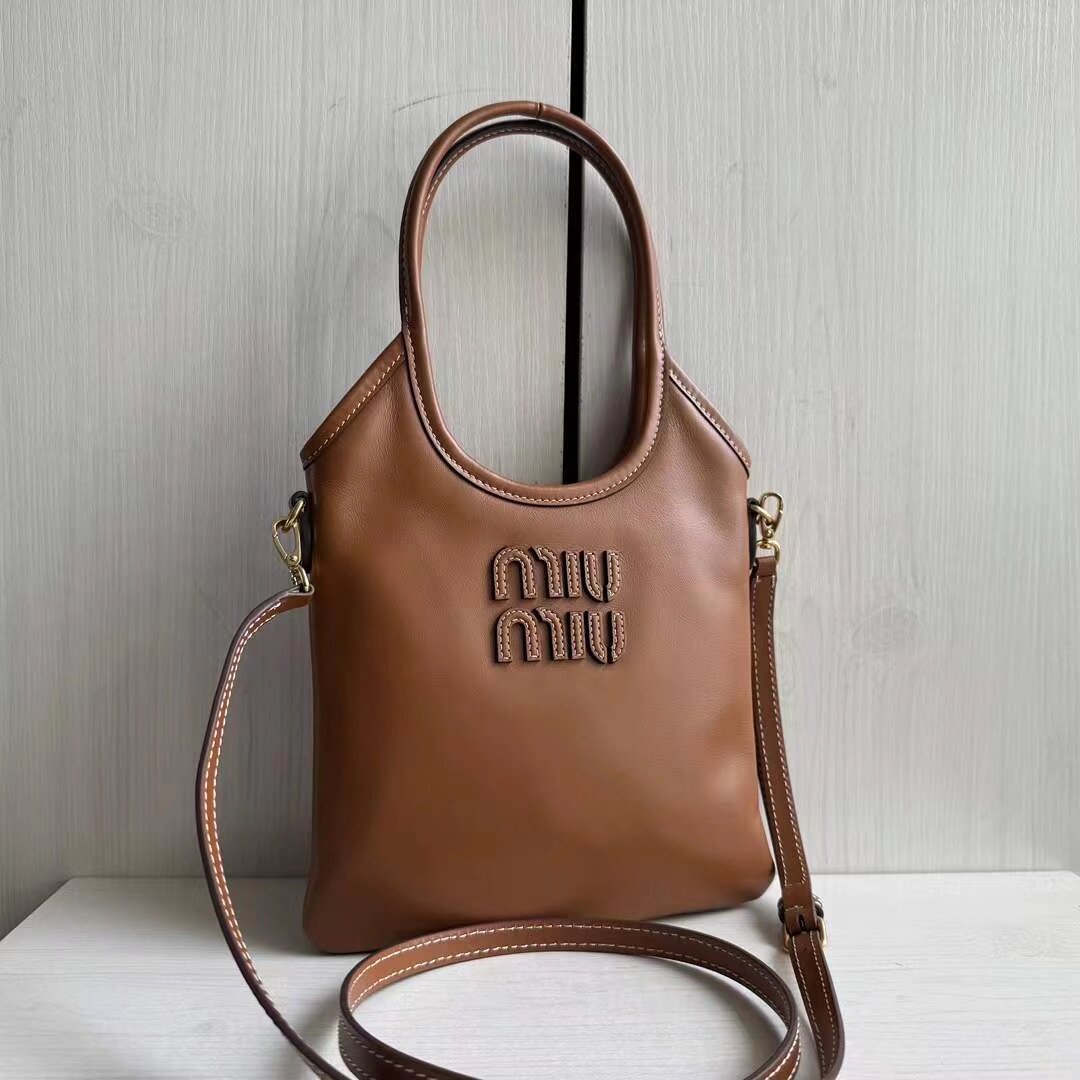 525 미우 MIU
