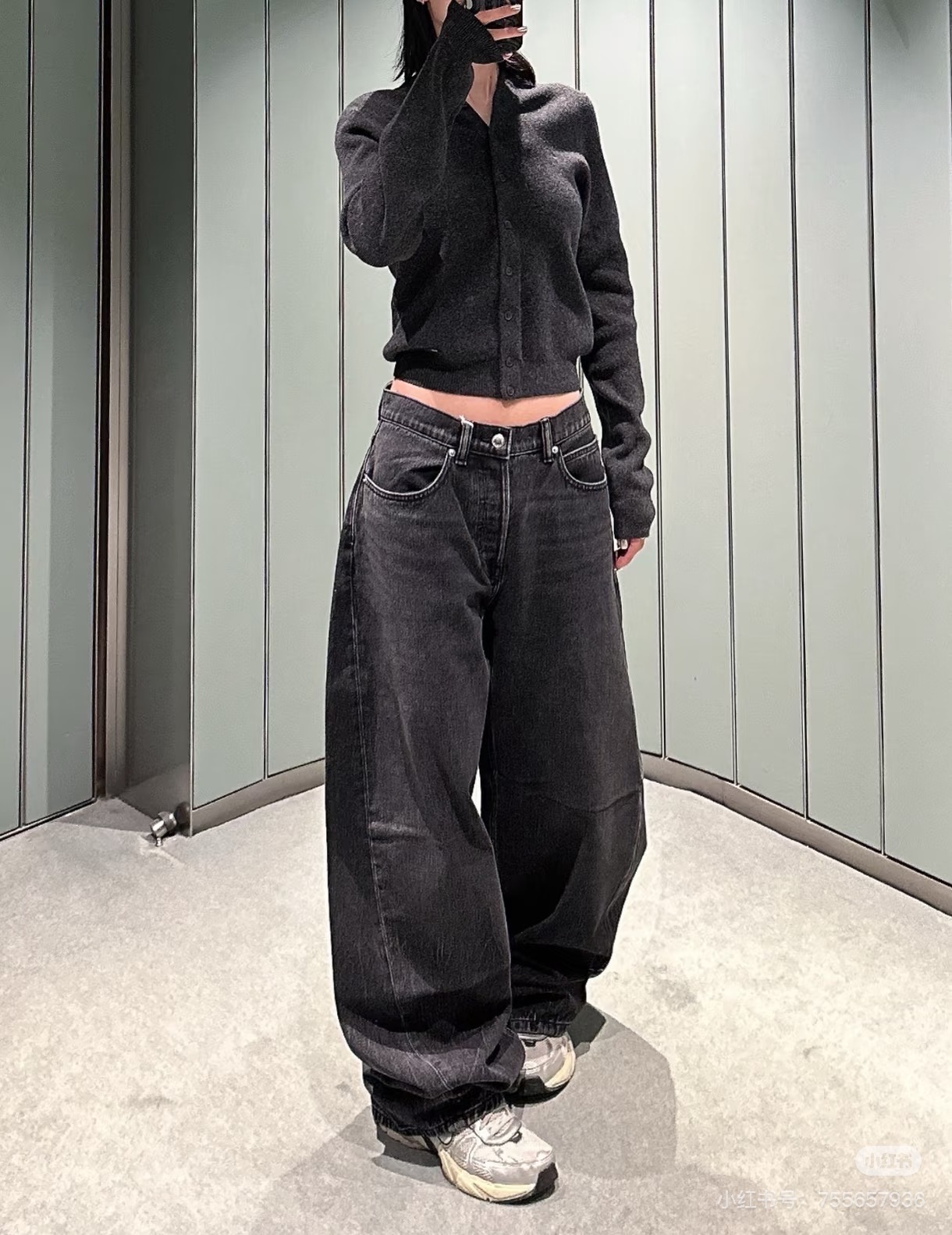 717 알렉 ALE 여성 블로우 업 진
