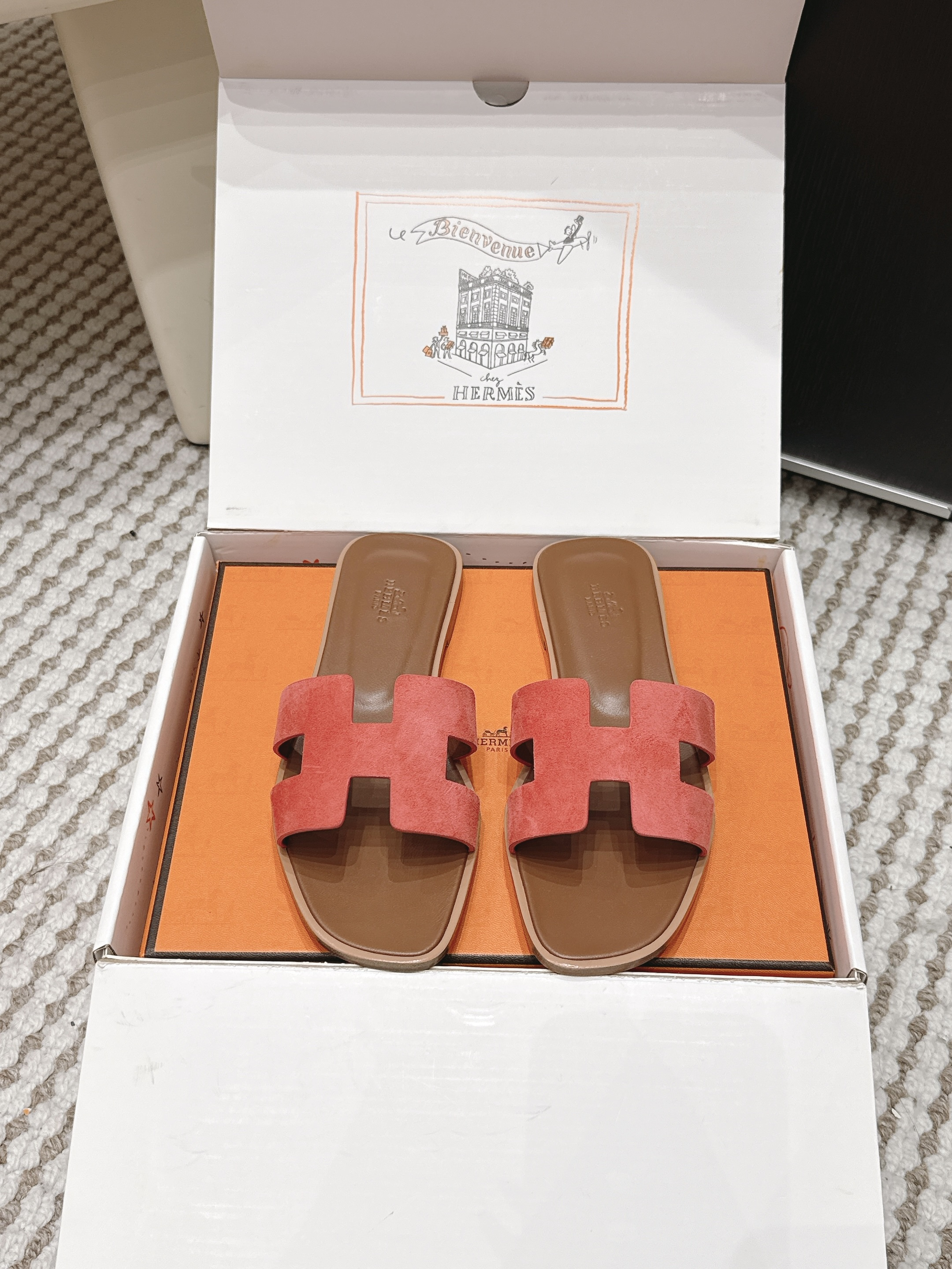 854 에르 HER 오란 ORAN 샌들 NEW 칼라